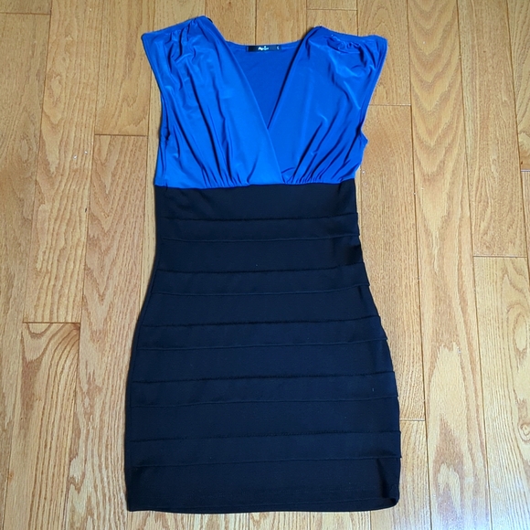 Papaya Colorblock Mini Dress - Picture 1 of 3